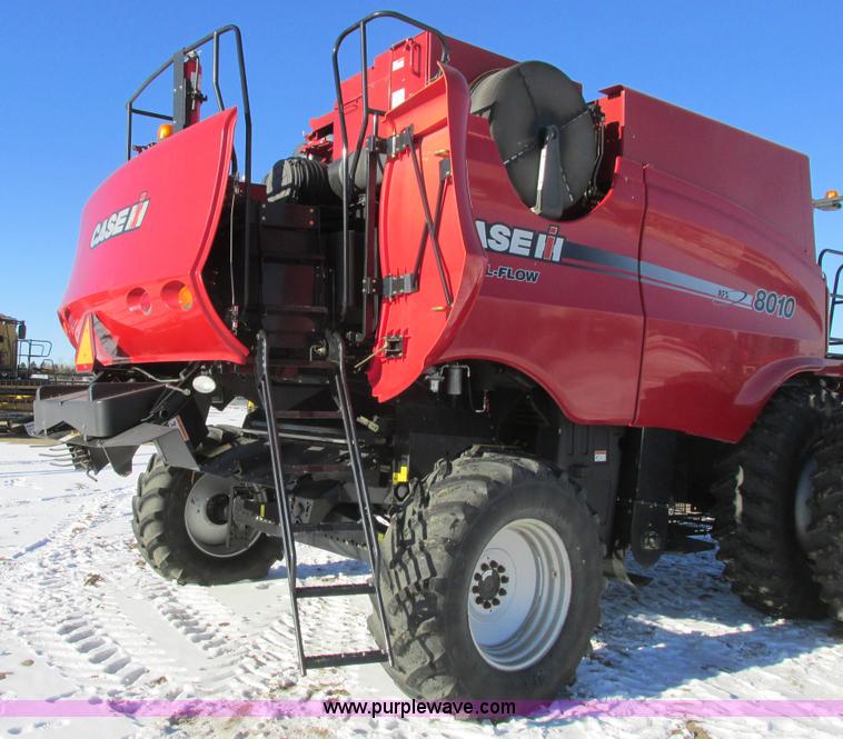 image for item A8651 2008 Case IH 8010 combine