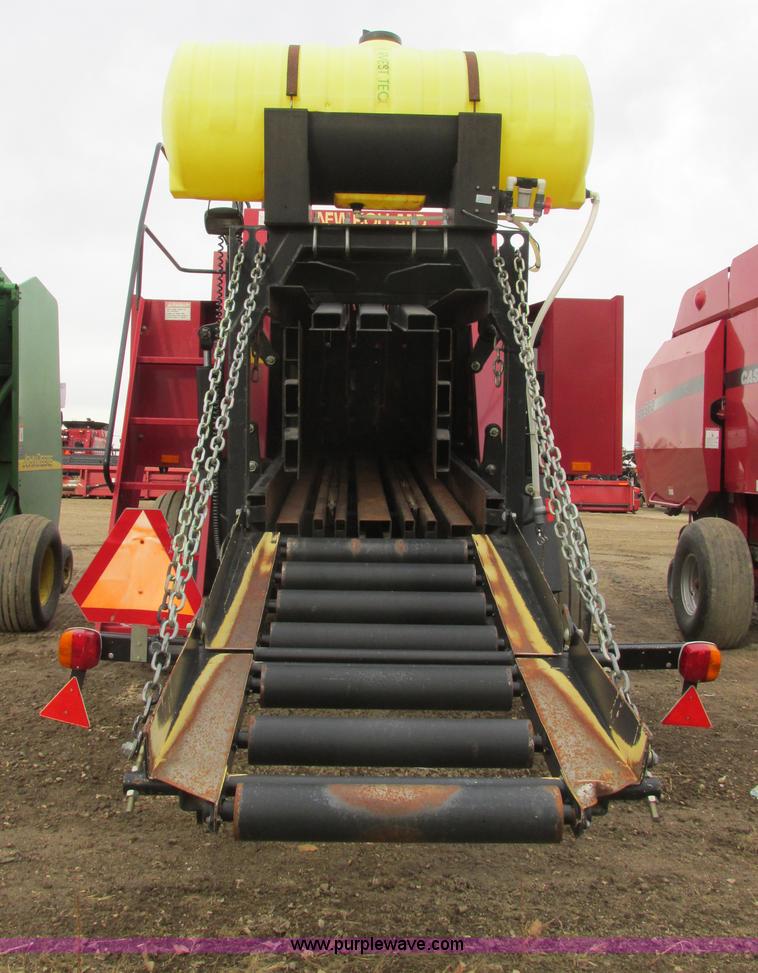 image for item A8653 1998 New Holland 590 square baler