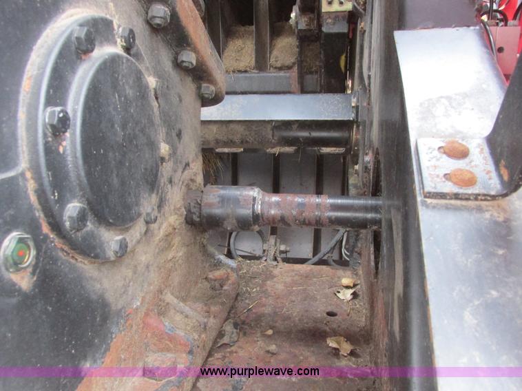 image for item A8653 1998 New Holland 590 square baler