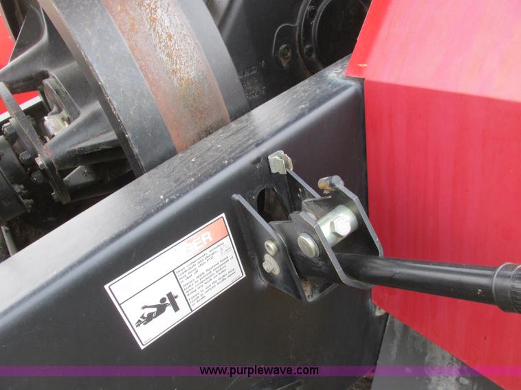 image for item A8653 1998 New Holland 590 square baler