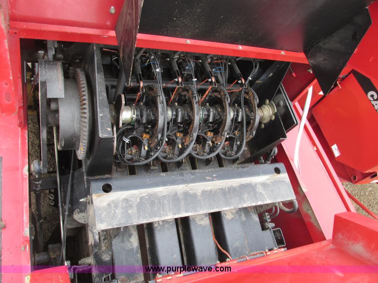 image for item A8653 1998 New Holland 590 square baler