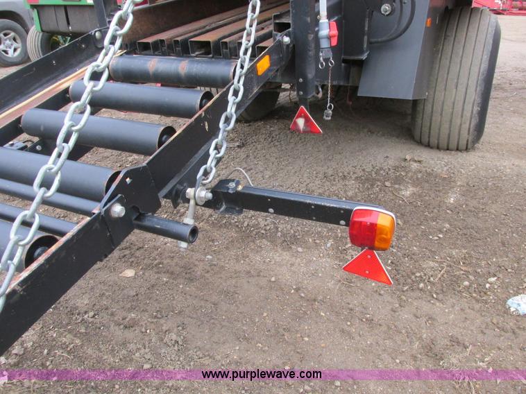 image for item A8653 1998 New Holland 590 square baler