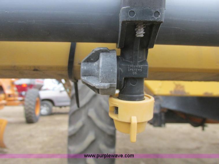 image for item A8653 1998 New Holland 590 square baler