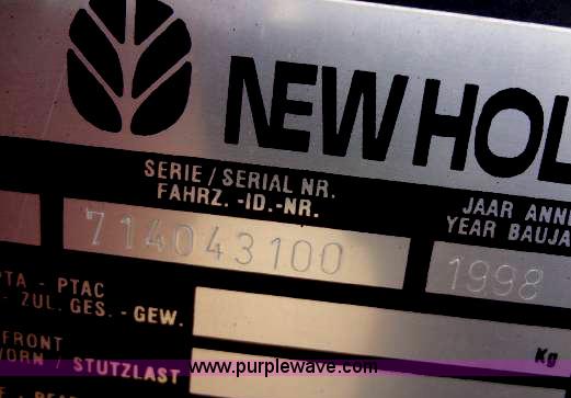 image for item A8653 1998 New Holland 590 square baler