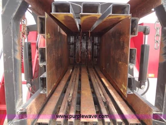 image for item A8653 1998 New Holland 590 square baler