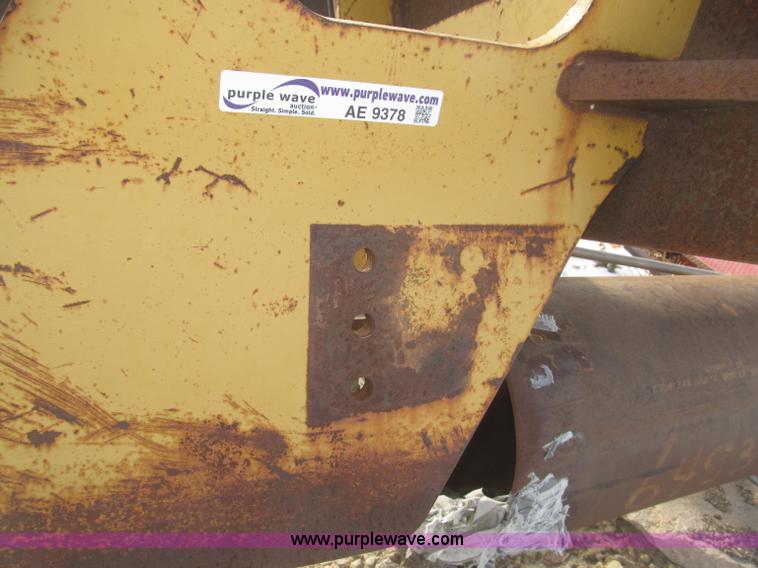 image for item AE9378 Noble scraper hitch fifth wheel mounted adapter