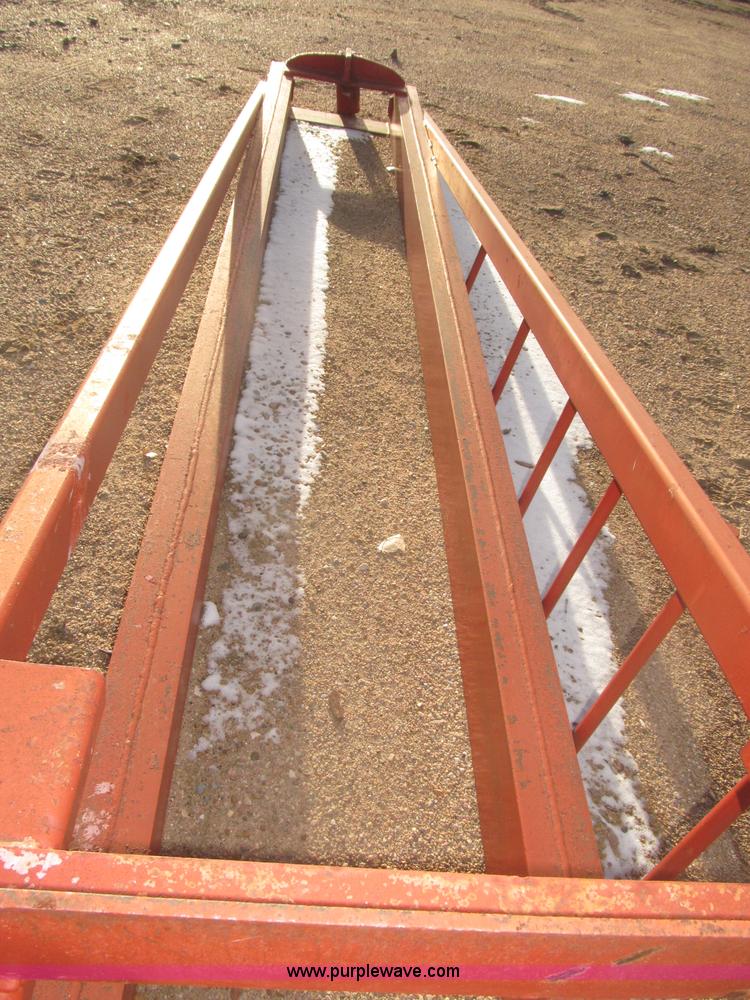 image for item AE9381 30' single section piling lead