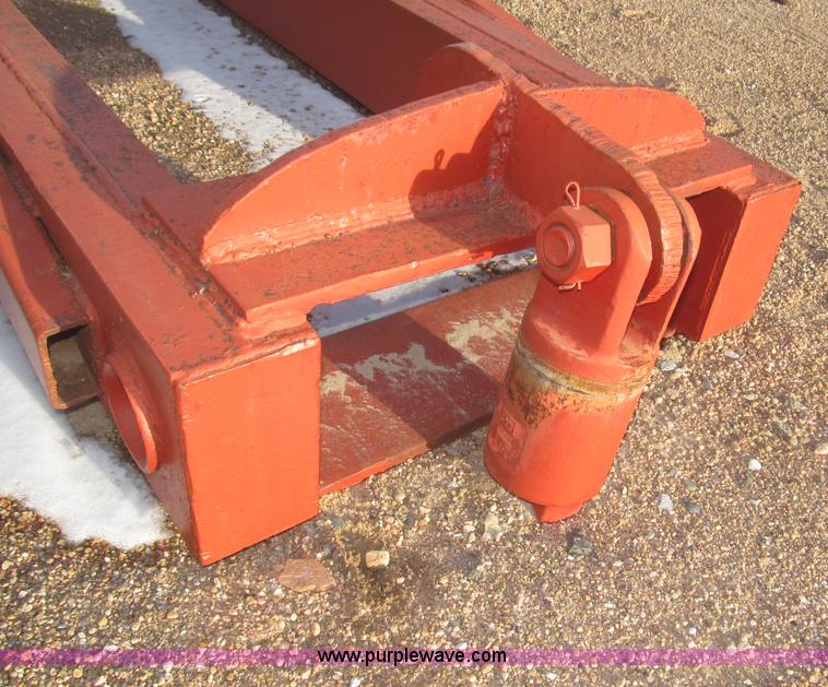 image for item AE9381 30' single section piling lead