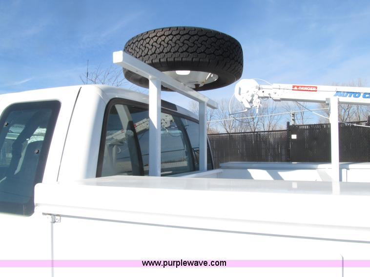 image for item E4636 2006 Ford F350 Super Duty XL SuperCab service truck