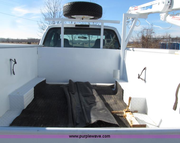 image for item E4636 2006 Ford F350 Super Duty XL SuperCab service truck
