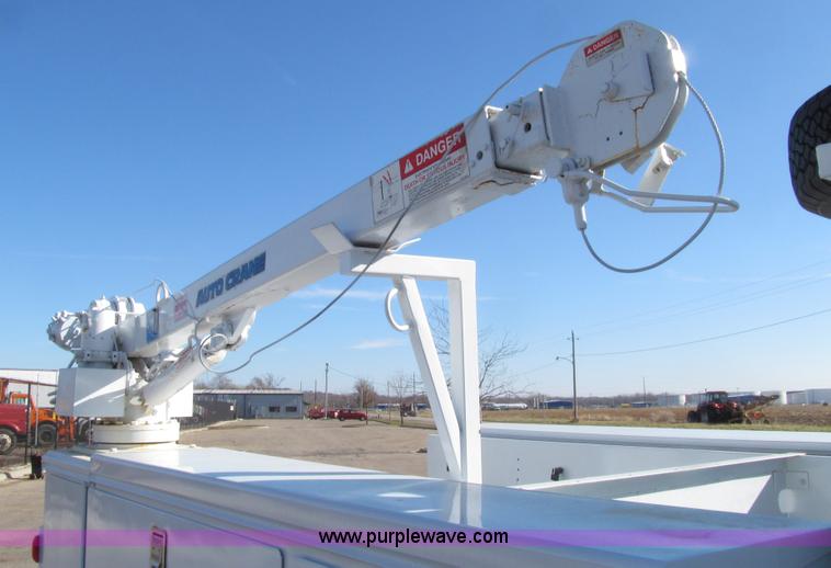 image for item E4636 2006 Ford F350 Super Duty XL SuperCab service truck