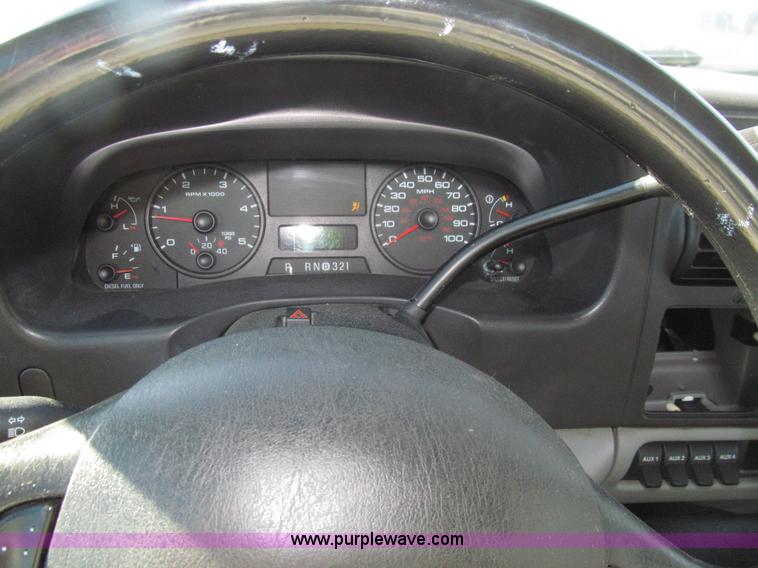 image for item E4636 2006 Ford F350 Super Duty XL SuperCab service truck