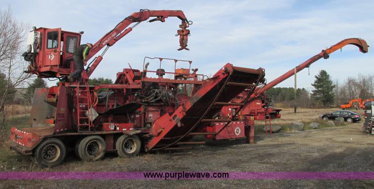 image for item E5178 2005 Morbark 2755 flail chiparvestor