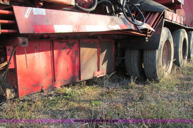 image for item E5178 2005 Morbark 2755 flail chiparvestor