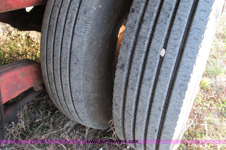 image for item E5178 2005 Morbark 2755 flail chiparvestor