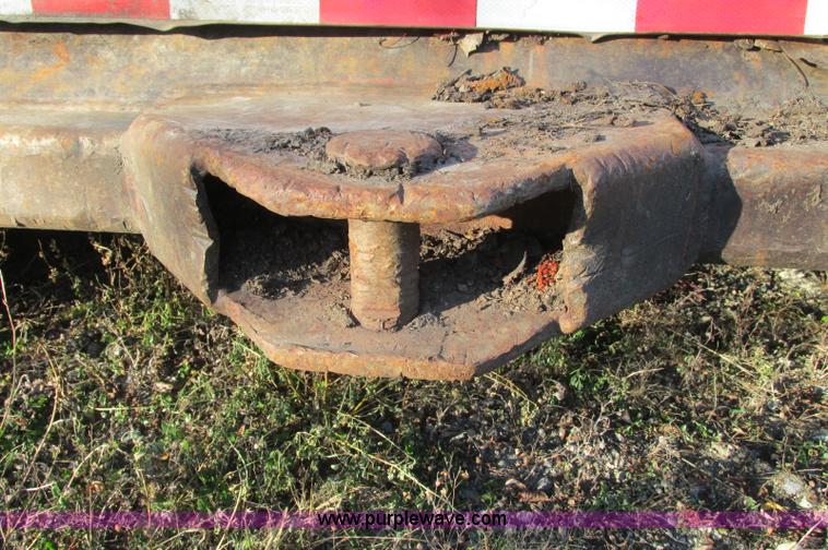 image for item E5178 2005 Morbark 2755 flail chiparvestor