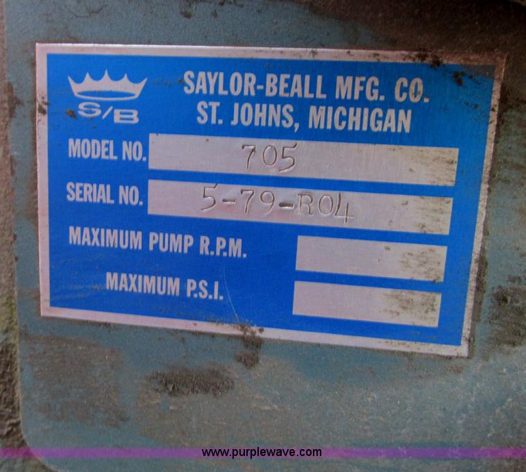 image for item E5178 2005 Morbark 2755 flail chiparvestor