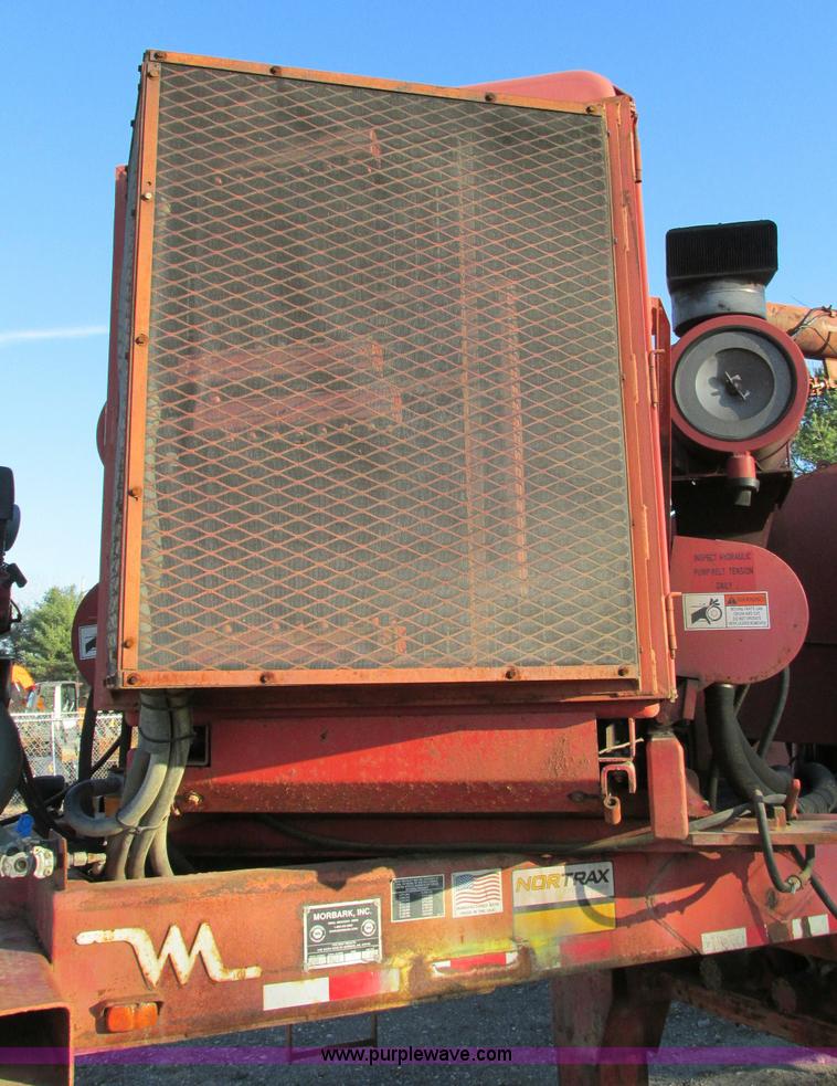 image for item E5178 2005 Morbark 2755 flail chiparvestor