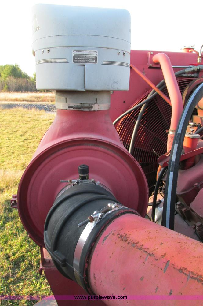 image for item E5178 2005 Morbark 2755 flail chiparvestor