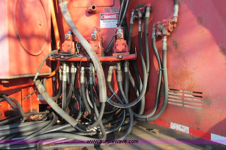 image for item E5178 2005 Morbark 2755 flail chiparvestor