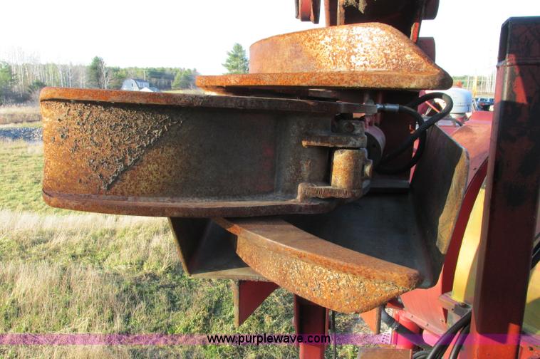 image for item E5178 2005 Morbark 2755 flail chiparvestor