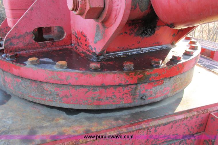 image for item E5178 2005 Morbark 2755 flail chiparvestor