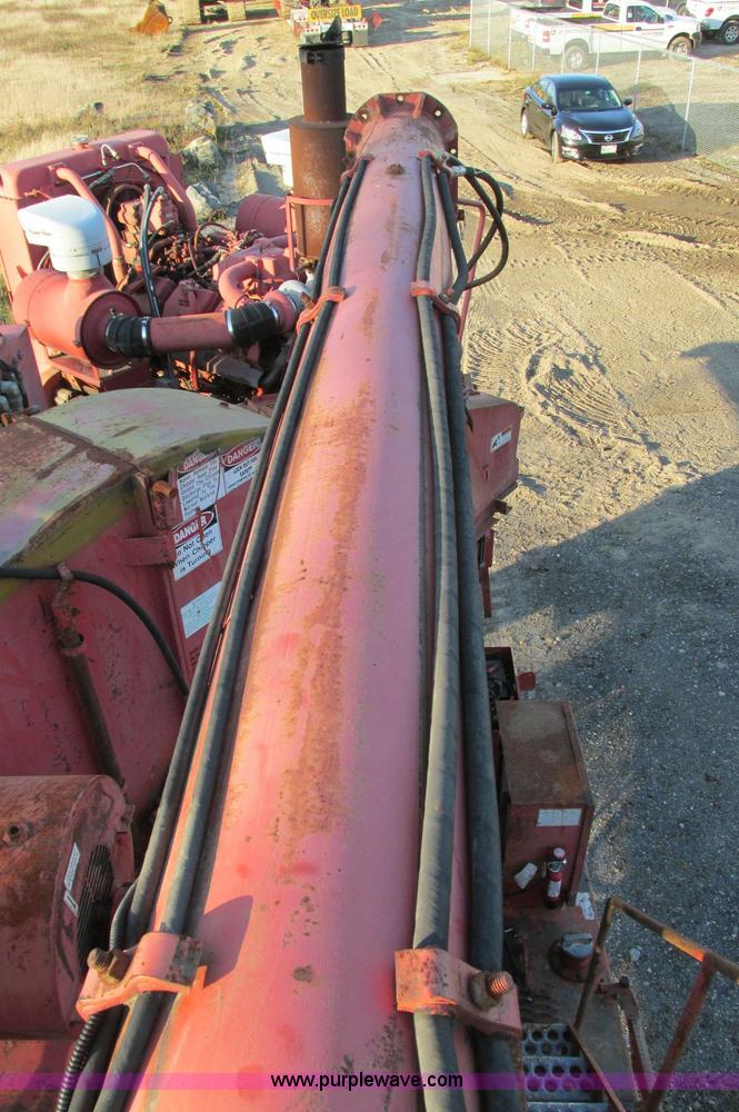 image for item E5178 2005 Morbark 2755 flail chiparvestor