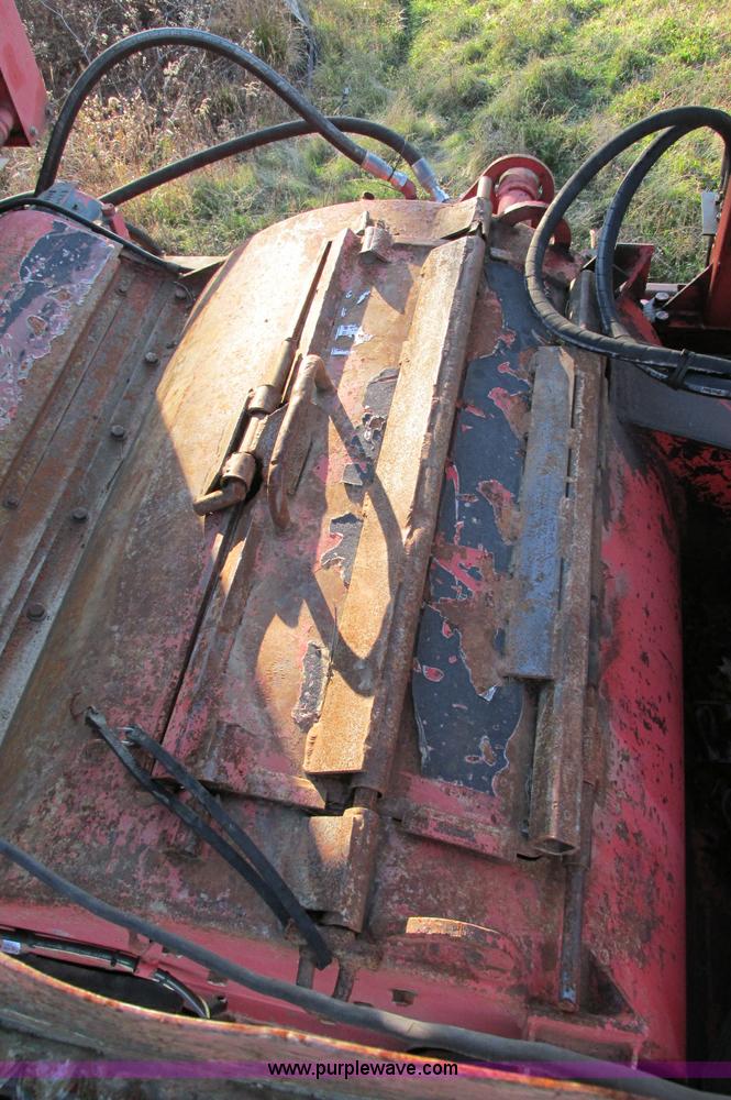 image for item E5178 2005 Morbark 2755 flail chiparvestor