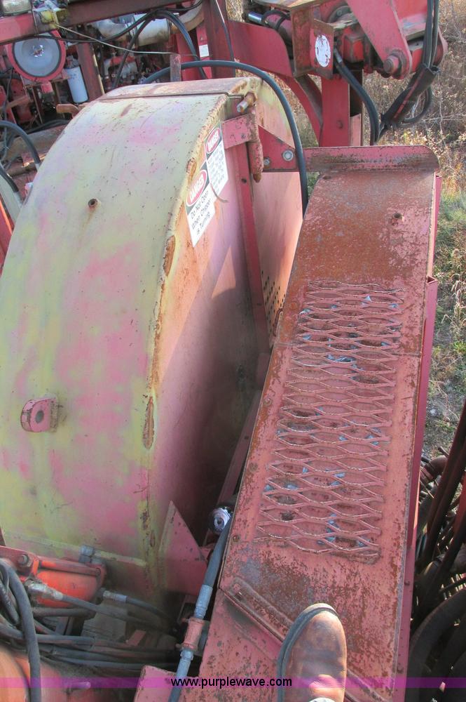 image for item E5178 2005 Morbark 2755 flail chiparvestor