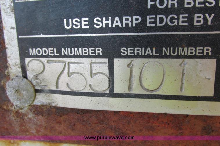 image for item E5178 2005 Morbark 2755 flail chiparvestor