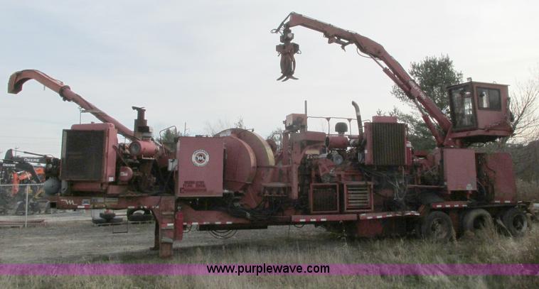 image for item E5178 2005 Morbark 2755 flail chiparvestor