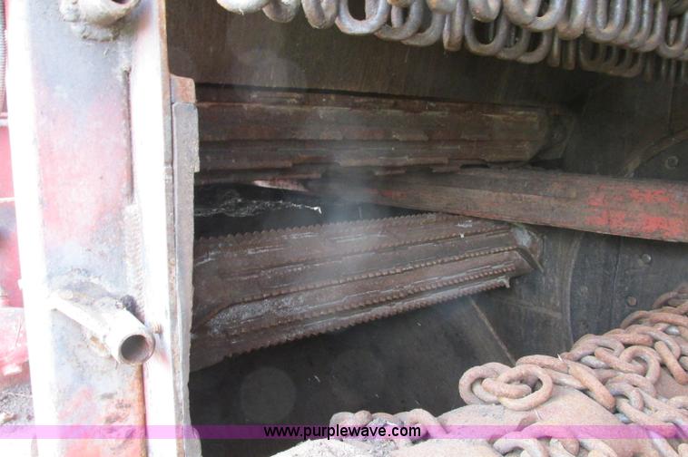 image for item E5178 2005 Morbark 2755 flail chiparvestor