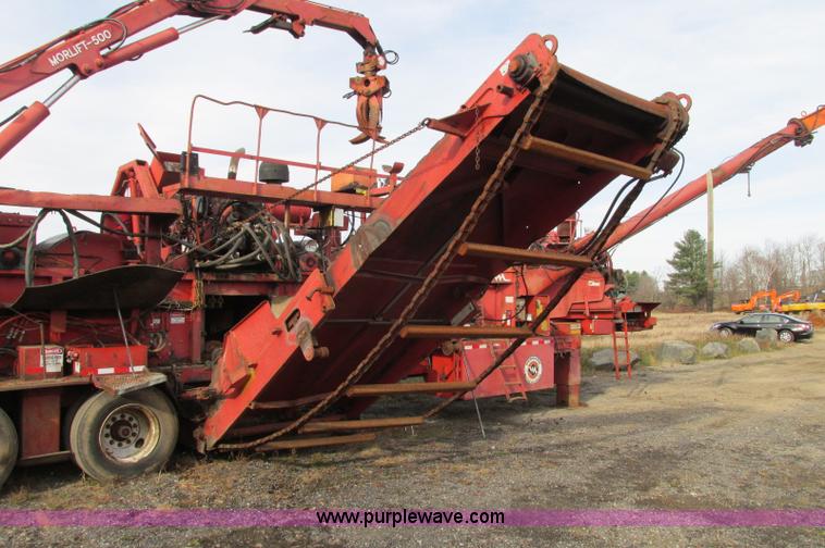 image for item E5178 2005 Morbark 2755 flail chiparvestor
