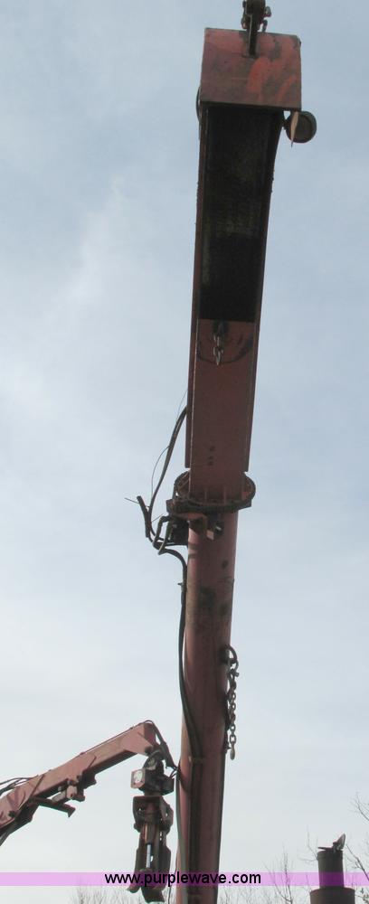 image for item E5178 2005 Morbark 2755 flail chiparvestor