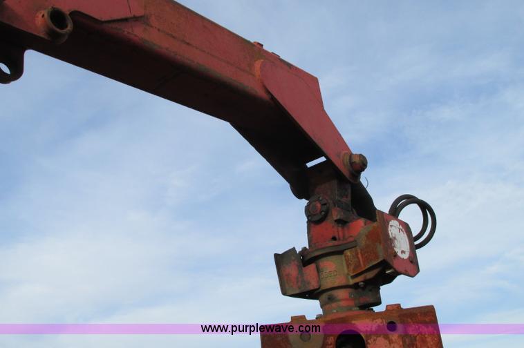 image for item E5178 2005 Morbark 2755 flail chiparvestor