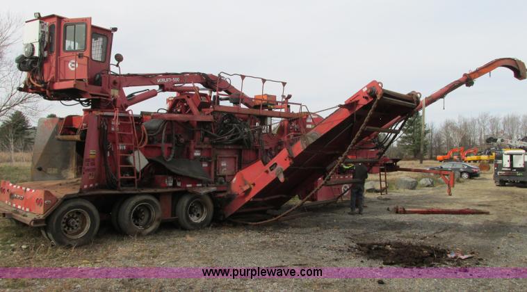 image for item E5178 2005 Morbark 2755 flail chiparvestor