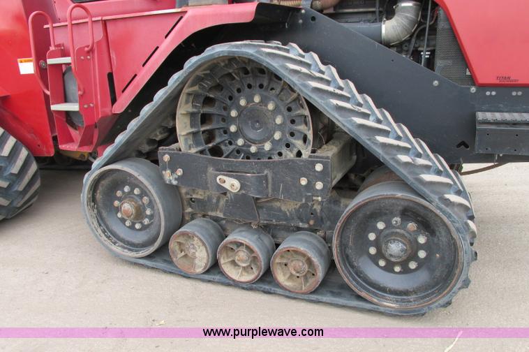 image for item E5219 2004 Case IH STX500 4WD Quadtrac tractor