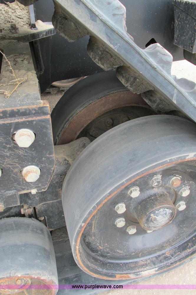 image for item E5219 2004 Case IH STX500 4WD Quadtrac tractor