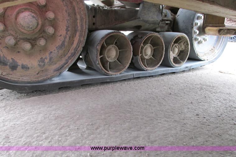 image for item E5219 2004 Case IH STX500 4WD Quadtrac tractor