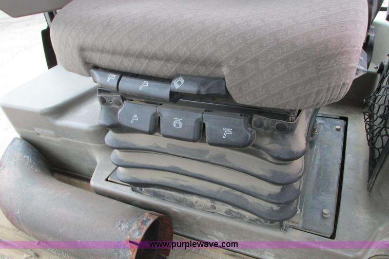 image for item E5219 2004 Case IH STX500 4WD Quadtrac tractor