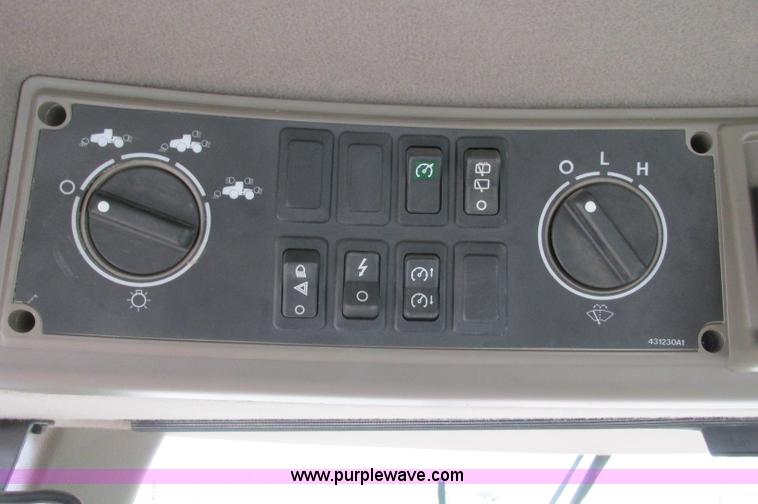 image for item E5219 2004 Case IH STX500 4WD Quadtrac tractor