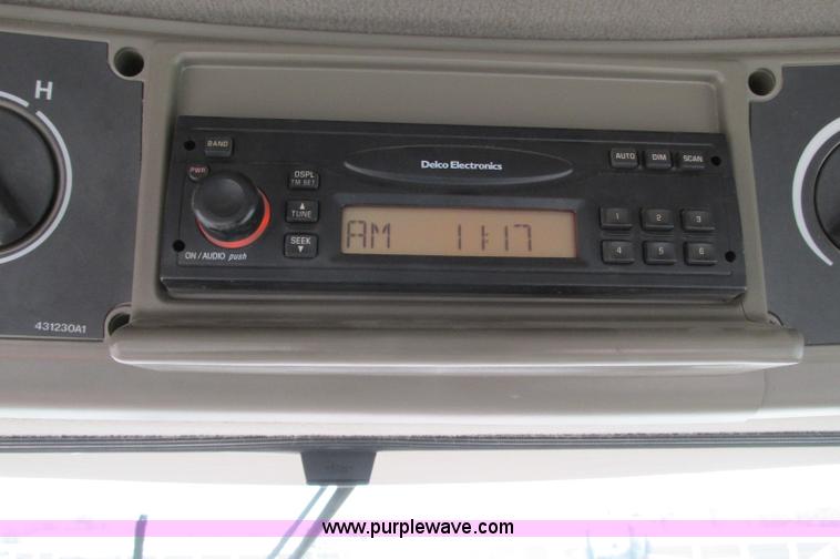 image for item E5219 2004 Case IH STX500 4WD Quadtrac tractor