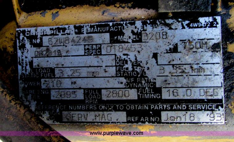 image for item E5221 1984 Ford LT8000 dump truck