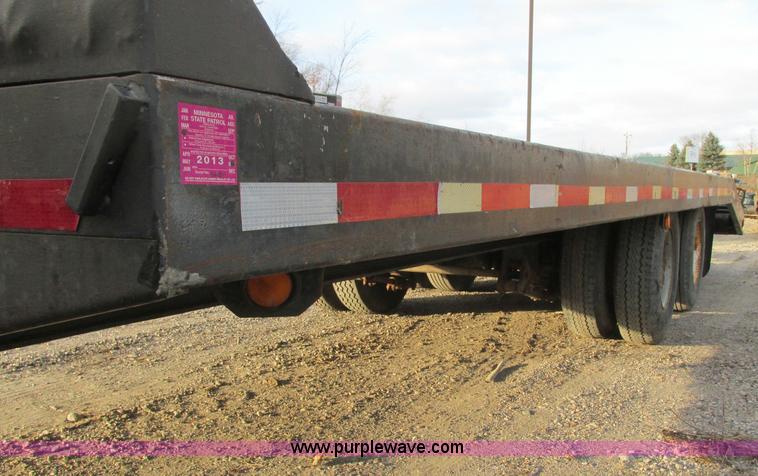 image for item E5222 1993 Felling equipment trailer