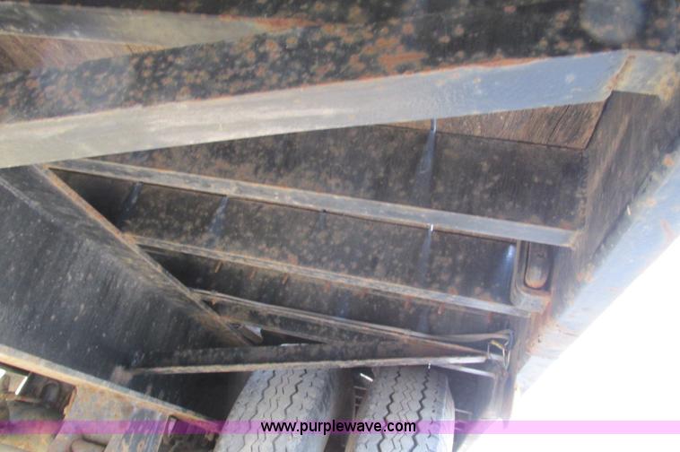 image for item E5222 1993 Felling equipment trailer