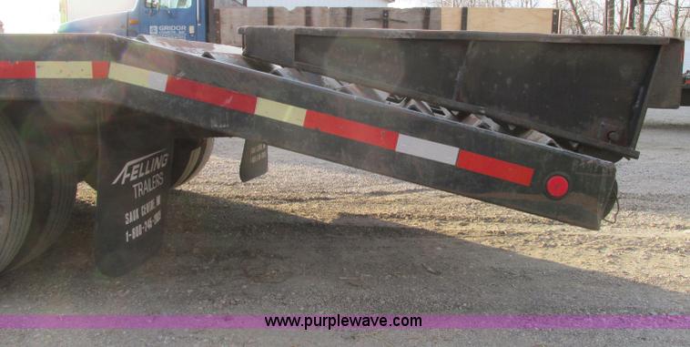image for item E5222 1993 Felling equipment trailer