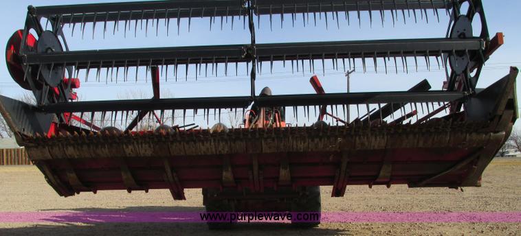 image for item E5227 Case IH 1020 flex head
