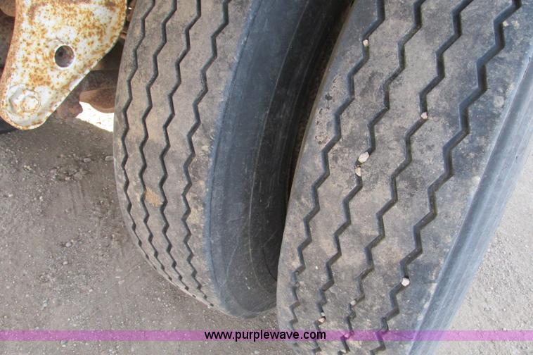 image for item E5229 1981 Timpte Super Hopper bottom dump trailer