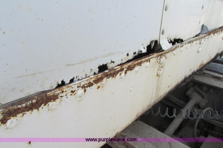 image for item E5229 1981 Timpte Super Hopper bottom dump trailer