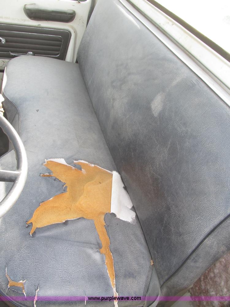 image for item F7150 1973 Ford 902 cab and chassis